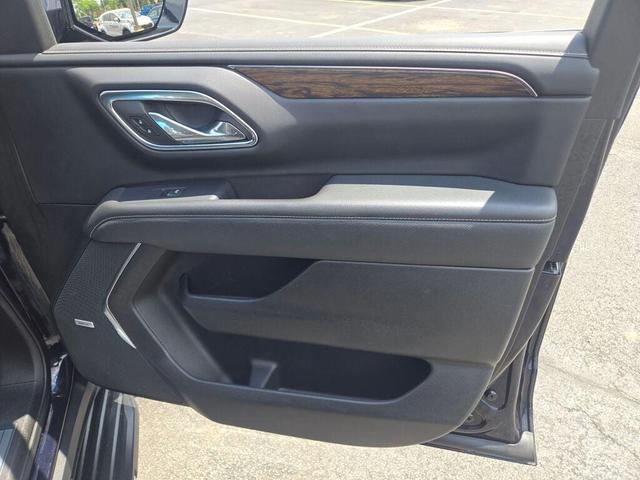 Photo of 2023 Midnight Blue Metallic Chevrolet Suburban