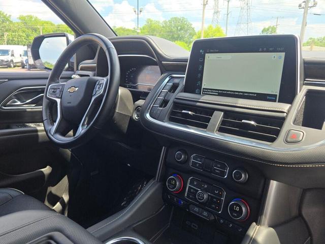 Photo of 2023 Midnight Blue Metallic Chevrolet Suburban