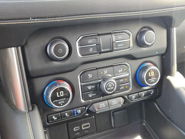 Photo of 2023 Midnight Blue Metallic Chevrolet Suburban