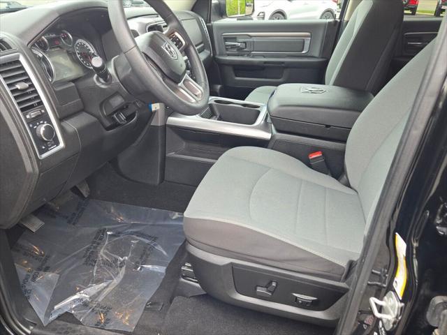 Photo of 2023 Diamond Black Crystal Pearlcoat RAM 1500 Classic