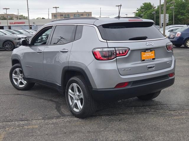 Photo of 2023 Billet Silver Metallic Clearcoat Jeep Compass