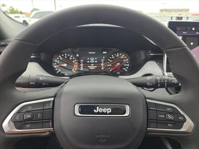 Photo of 2023 Billet Silver Metallic Clearcoat Jeep Compass