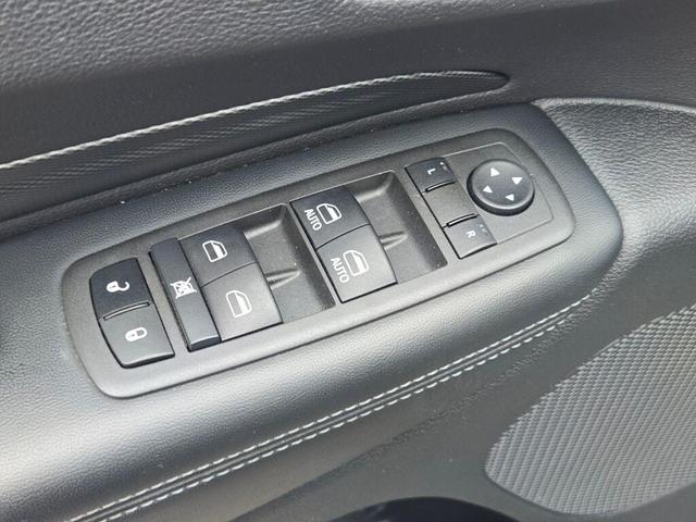 Photo of 2022 Destroyer Gray Clearcoat Dodge Durango