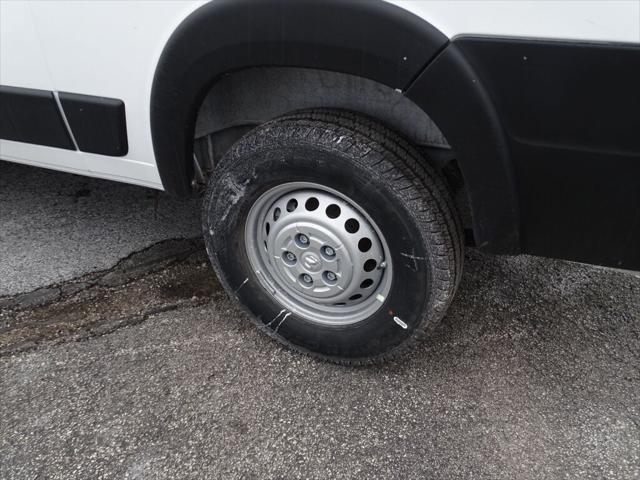 Photo of 2025 Bright White Clearcoat RAM ProMaster 1500