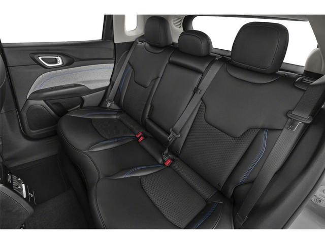 Photo of 2022 Bright White Clearcoat Jeep Compass