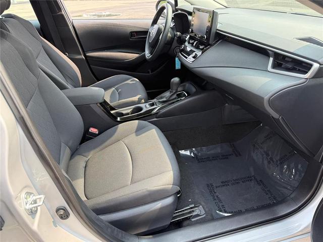 Photo of 2022 Classic Silver Metallic Toyota Corolla