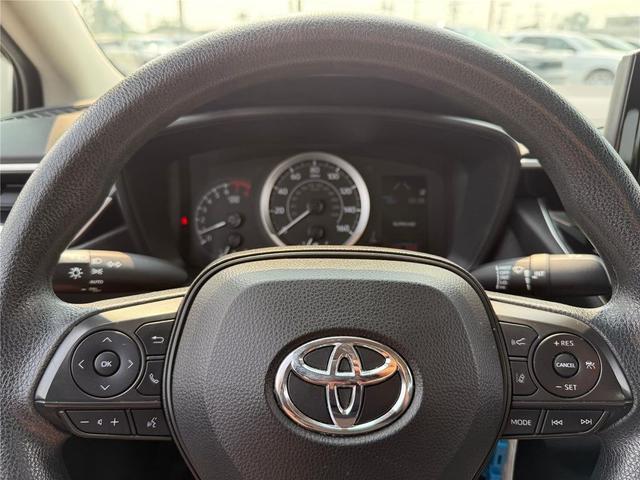 Photo of 2022 Classic Silver Metallic Toyota Corolla