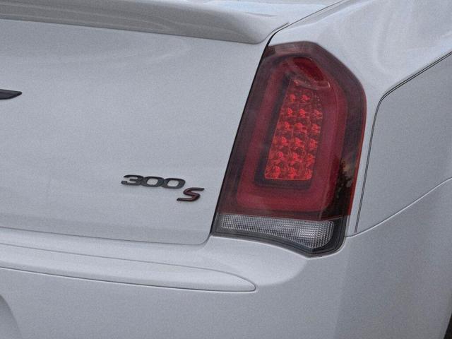 Photo of 2023 Bright White Clearcoat Chrysler 300