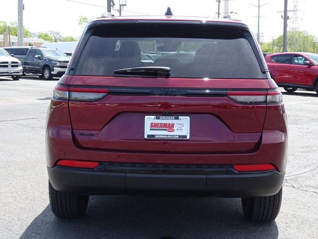 Photo of 2024 Velvet Red Pearlcoat Jeep Grand Cherokee