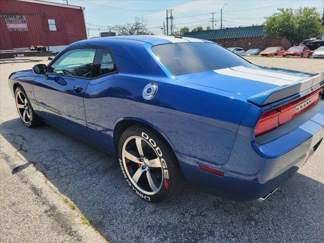 Photo of 2011 Deep Water Blue Pearlcoat Dodge Challenger