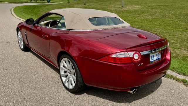 Photo of 2007 Radiant Red Jaguar XK