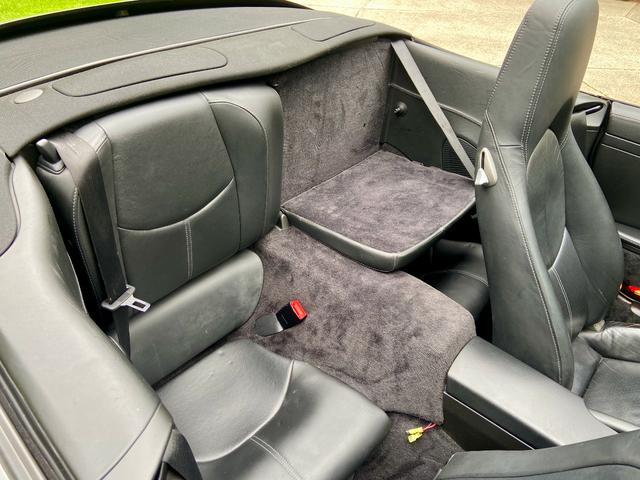 Photo of 2007 Meteor Gray Metallic Porsche 911