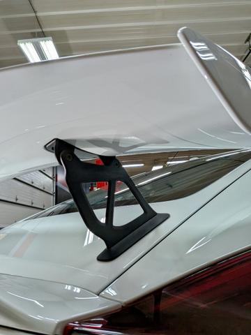 Photo of 2016 White Porsche Cayman