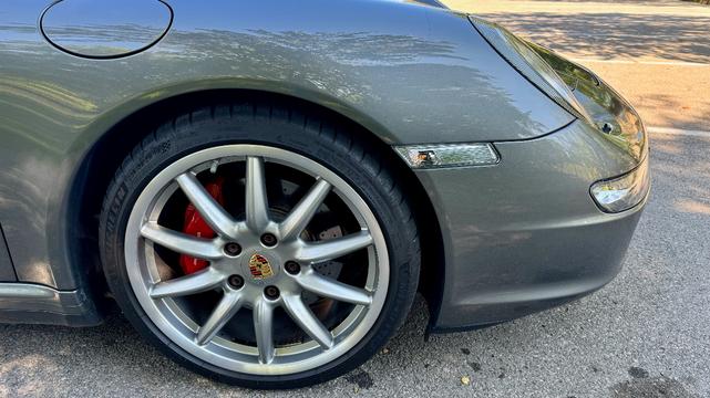 Photo of 2007 Meteor Gray Metallic Porsche 911