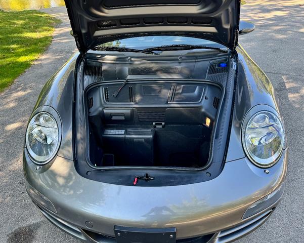 Photo of 2007 Meteor Gray Metallic Porsche 911