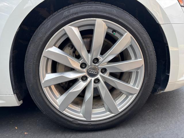 Photo of 2018 Glacier White Metallic Audi A5
