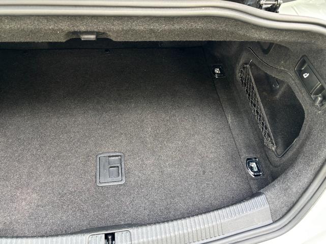 Photo of 2018 Glacier White Metallic Audi A5