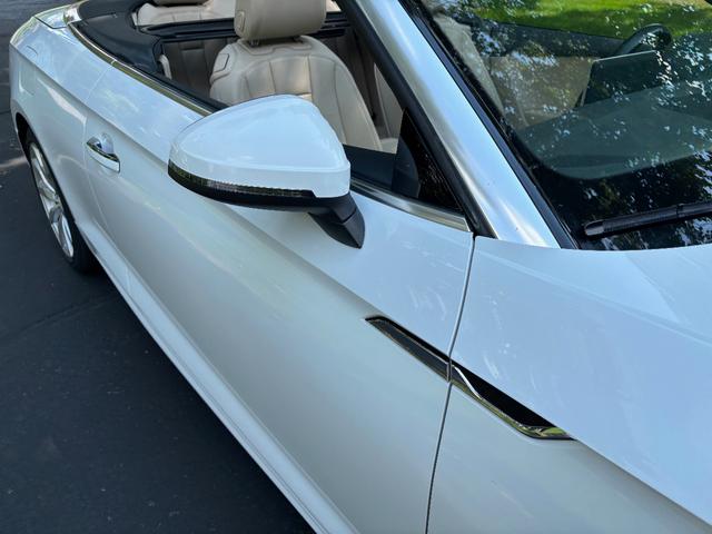 Photo of 2018 Glacier White Metallic Audi A5