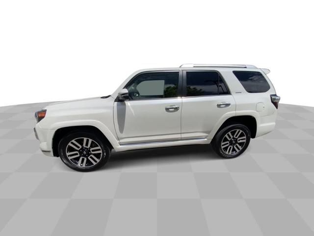 Photo of 2023 White Toyota 4Runner