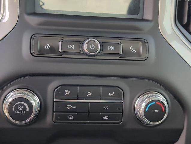 Photo of 2024 White GMC Sierra 3500