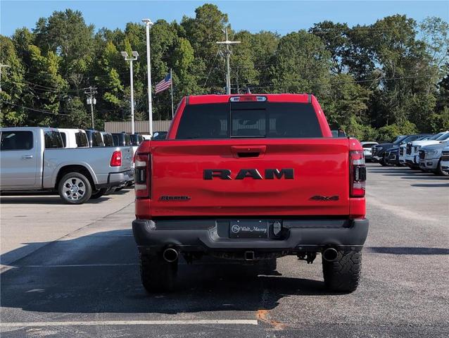 Photo of 2022 Flame Red Clearcoat RAM 1500