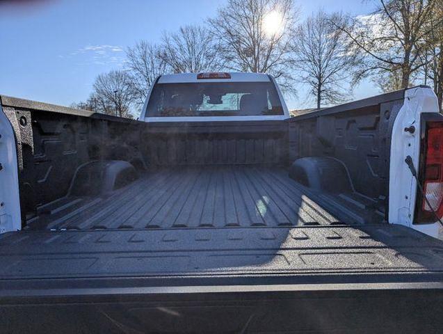 Photo of 2025 White GMC Sierra 2500