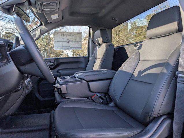 Photo of 2025 White GMC Sierra 2500