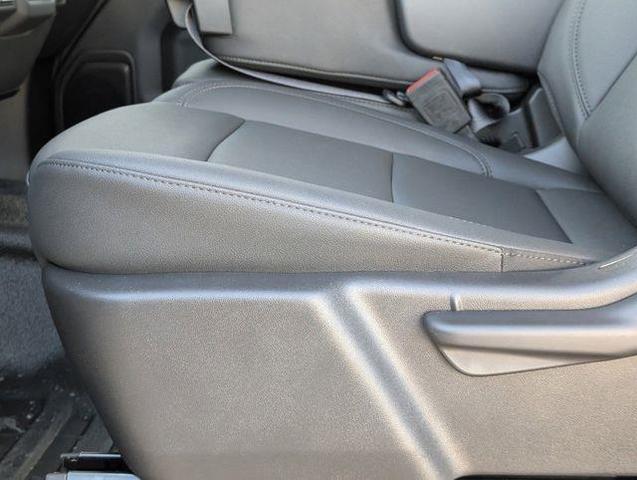 Photo of 2025 White GMC Sierra 2500