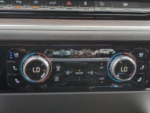 Photo of 2026 White GMC Sierra 1500