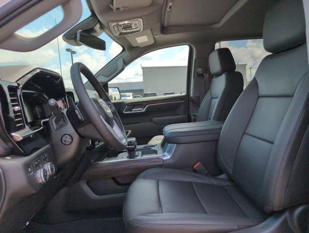 Photo of 2026 White GMC Sierra 1500