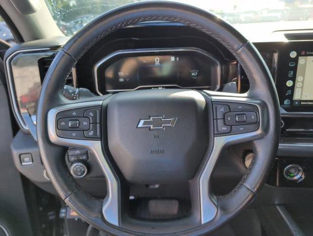 Photo of 2022 Black Chevrolet Silverado 1500