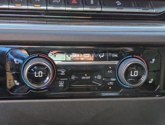 Photo of 2022 Black Chevrolet Silverado 1500