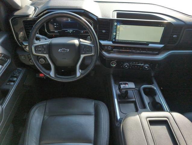 Photo of 2022 Black Chevrolet Silverado 1500