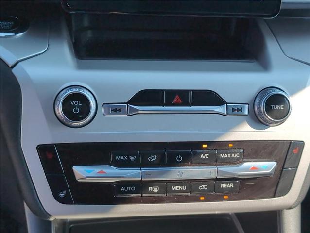 Photo of 2022 Carbonized Gray Ford Explorer