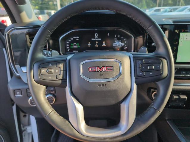 Photo of 2024 Summit White GMC Sierra 1500