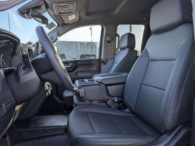 Photo of 2025 White GMC Sierra 2500