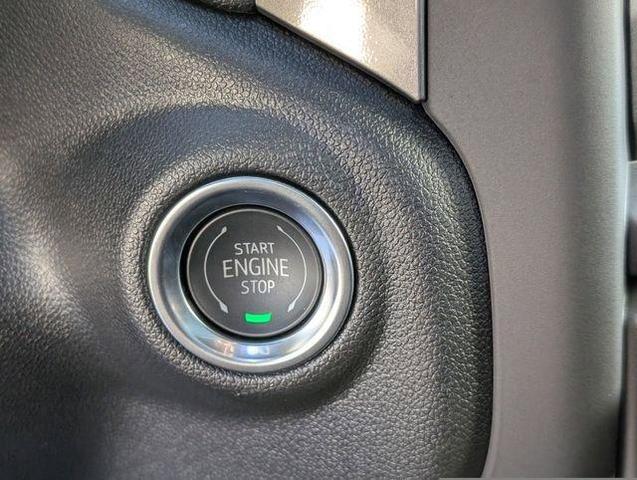 Photo of 2025 White GMC Sierra 2500