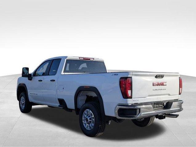 Photo of 2025 White GMC Sierra 2500