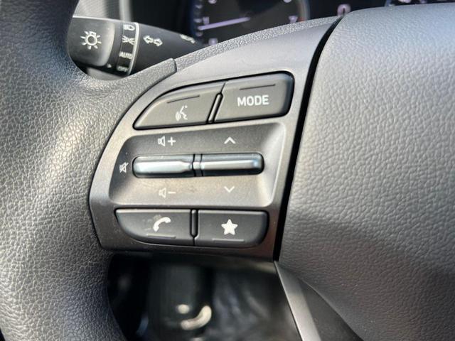 Photo of 2023 Lunar White Hyundai KONA
