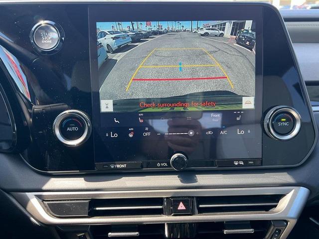 Photo of 2024 Nori Green Pearl Lexus RX 350