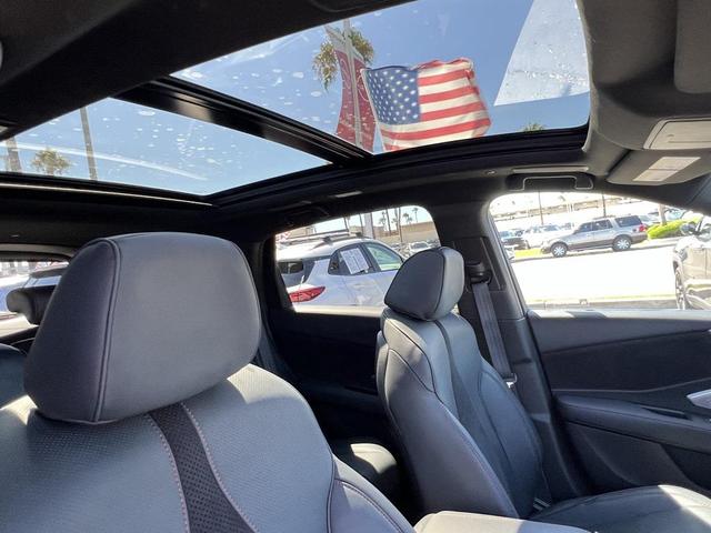 Photo of 2022 Platinum White Pearl Acura RDX