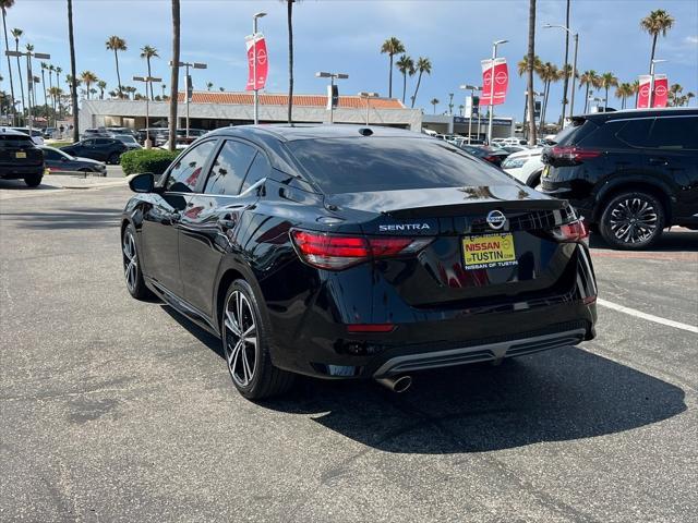 Photo of 2023 Super Black Nissan Sentra