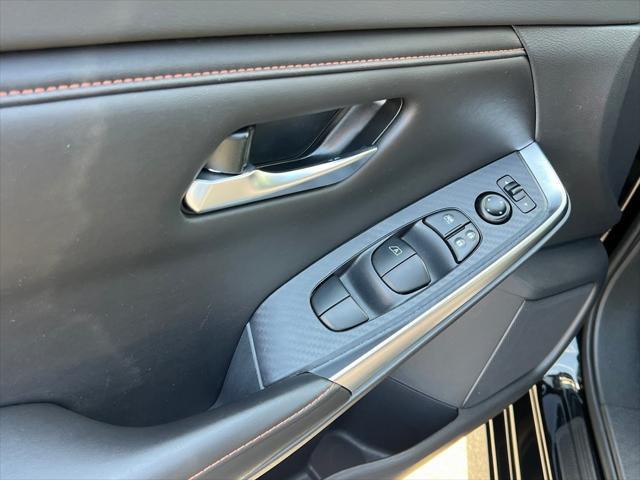 Photo of 2023 Super Black Nissan Sentra