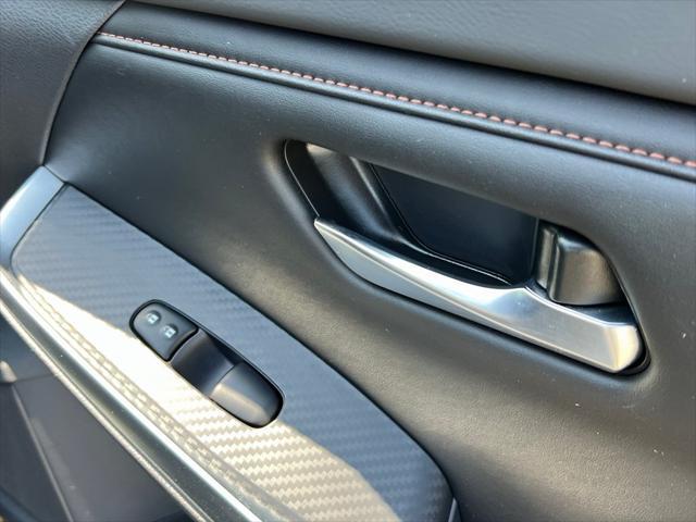 Photo of 2023 Super Black Nissan Sentra