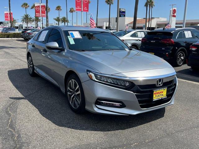 Photo of 2019 Crystal Black Pearl Honda Accord Hybrid