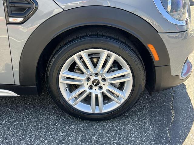 Photo of 2020 Moonwalk Grey Metallic MINI Countryman
