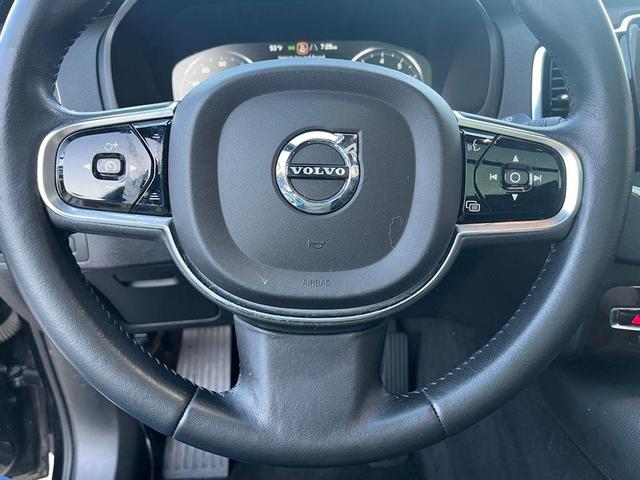 Photo of 2016 Black Volvo XC90