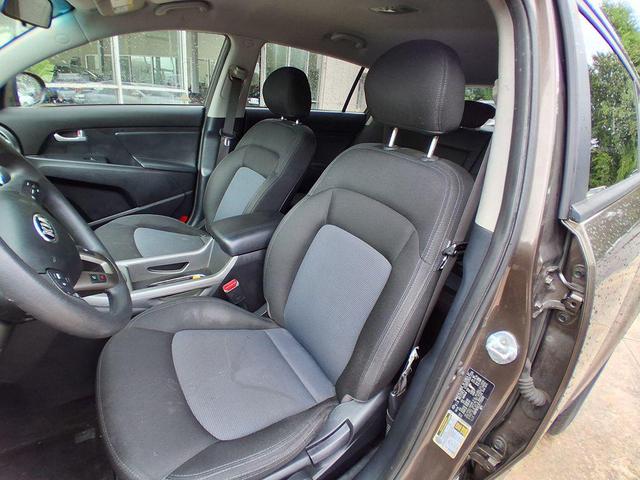 Photo of 2015 Sand Track Kia Sportage