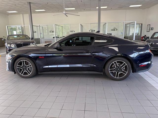 Photo of 2021 Antimatter Blue Metallic Ford Mustang