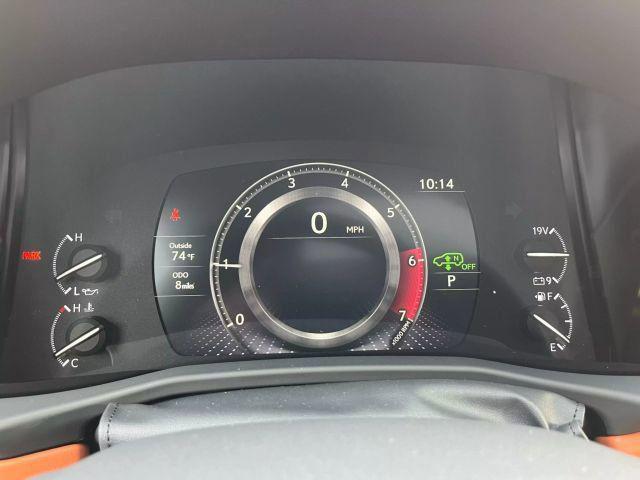 Photo of 2024 Eminent White Pearl Lexus LX 600